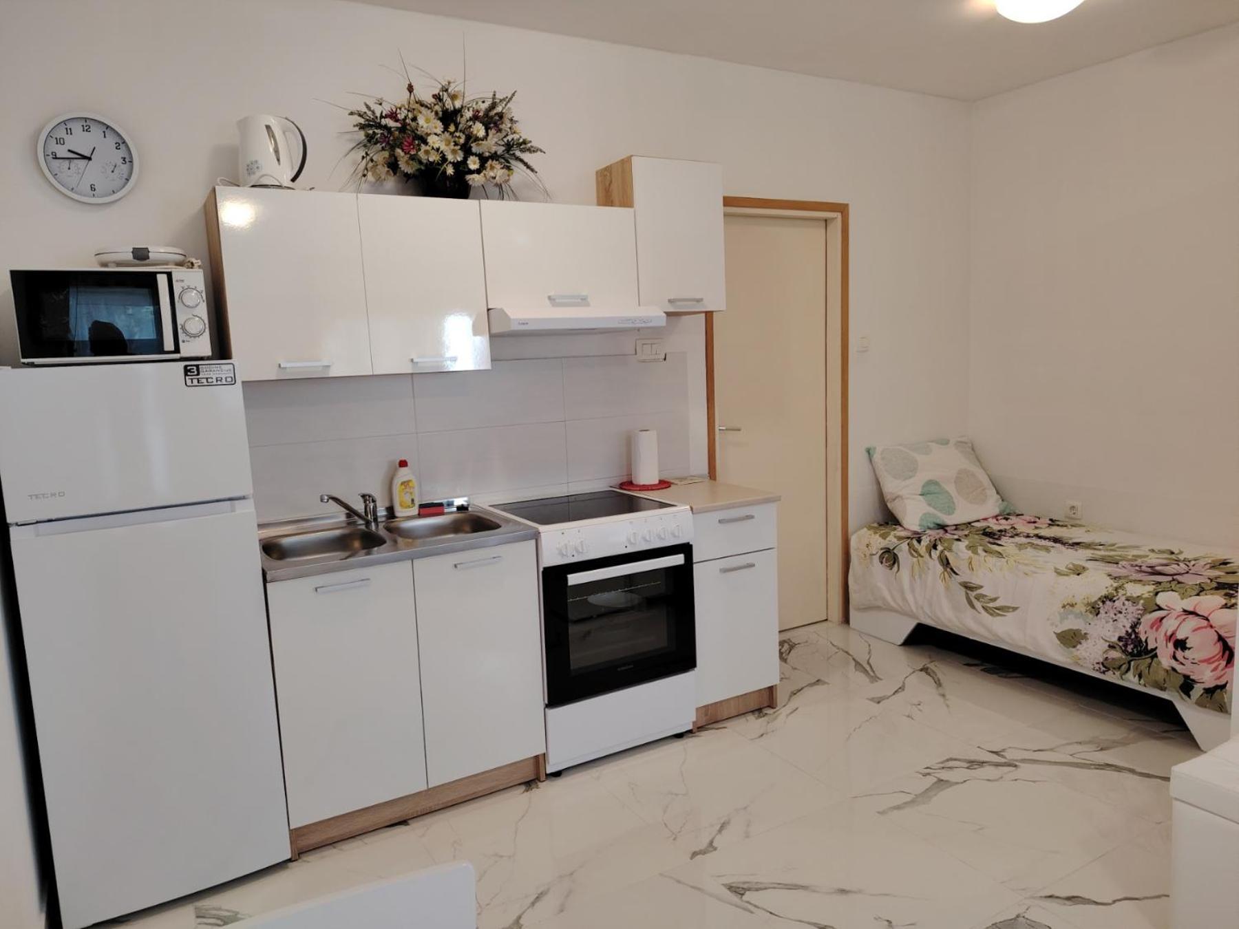 Studio-Apartman Ella 포레치 외부 사진
